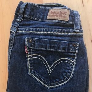 Levi’s 524 Too Superlow skinny jeans